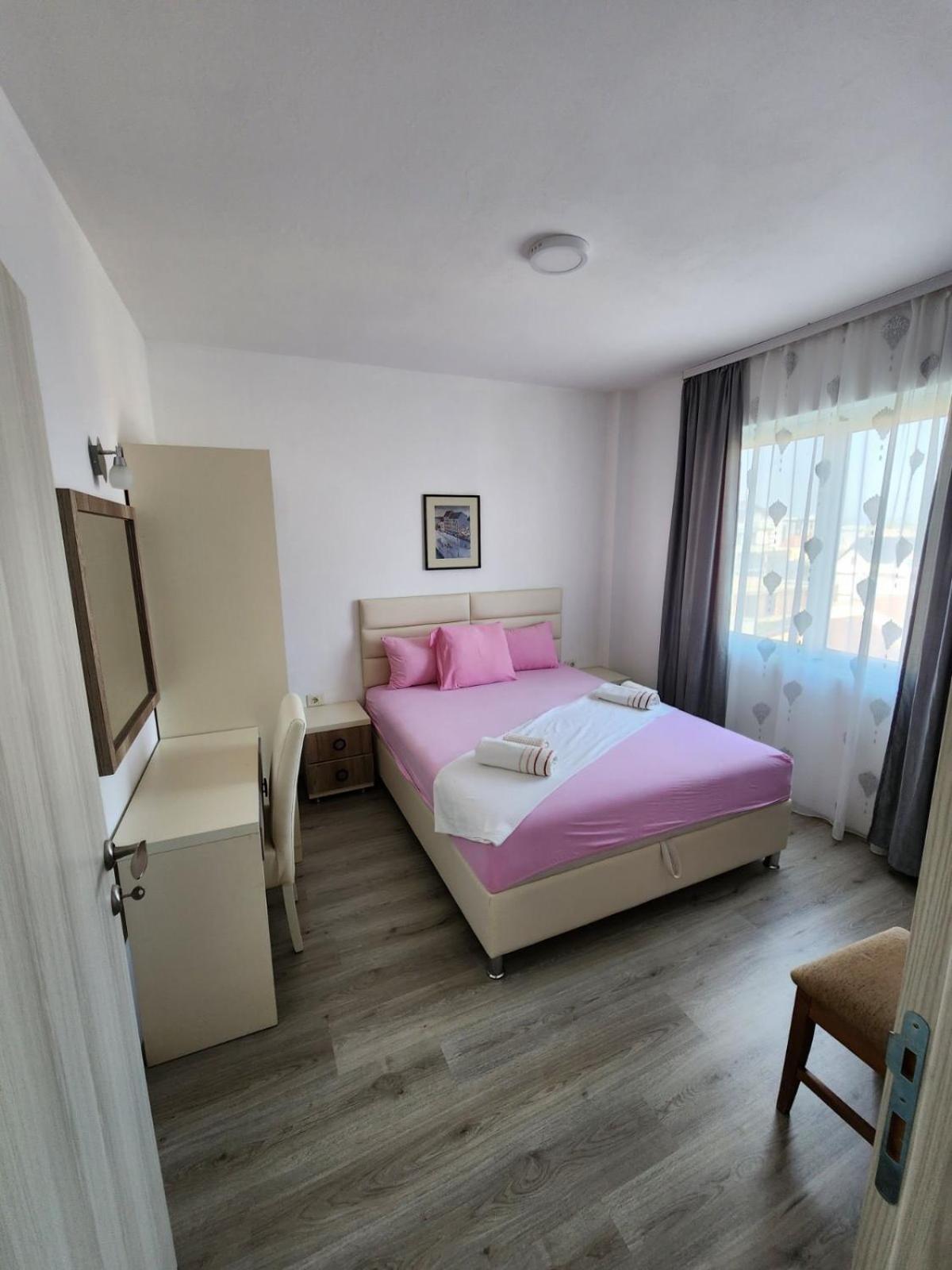 Apartment Flora Bregvija 外观 照片
